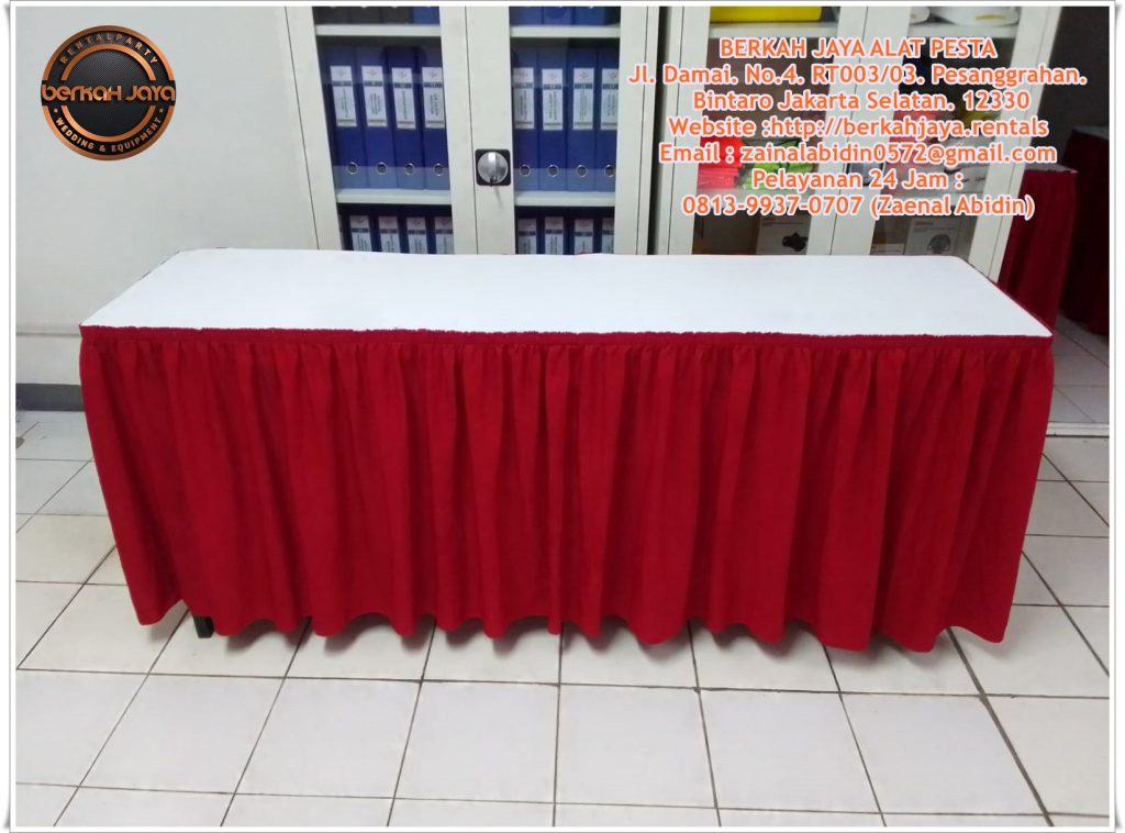 Sewa Meja Kotak Dan Meja Bulat Di Area Bogor