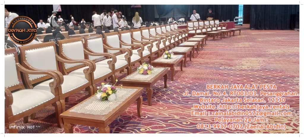 Jasa Penyewaan Kursi VIP Kayu Event Daerah Cikarang Promo Akhir Tahun