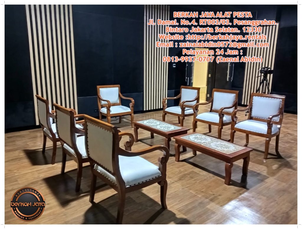 Jasa Penyewaan Kursi VIP Kayu Event Daerah Cikarang Promo Akhir Tahun