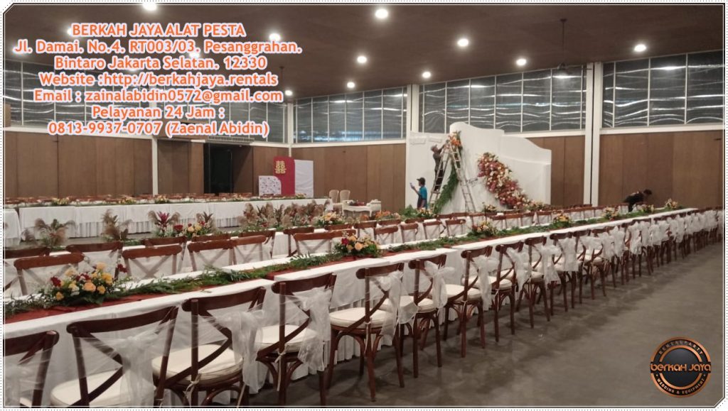 Sewa Kursi Kayu VIP Type Crossback Area Jakarta Selatan