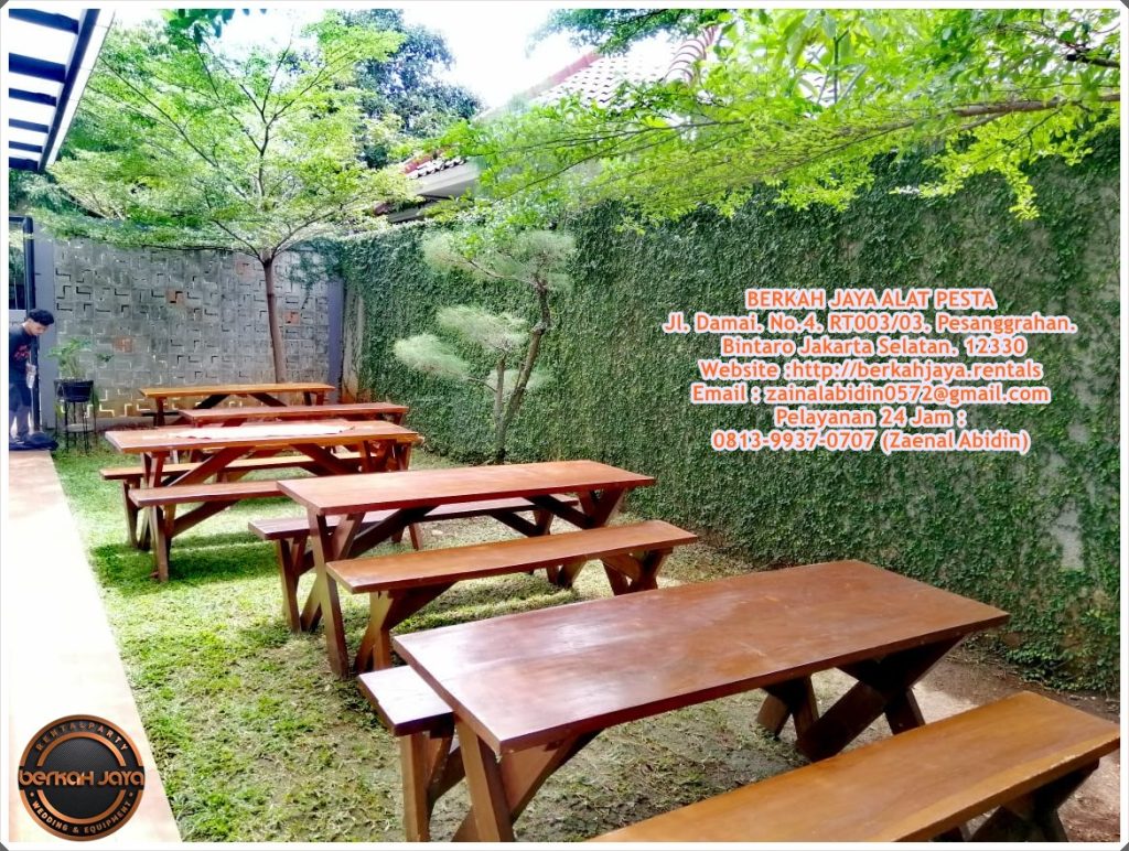 Jasa Sewa Bangku Dan Meja Taman Kayu Outdoor Di Jakarta Barat