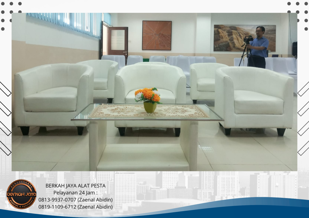 Sewa Sofa Oval Meja Kaca VIP Putih Jakarta Selatan