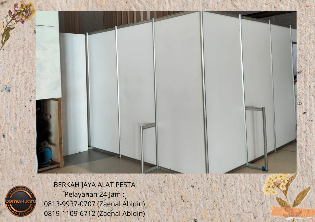 Rental PARTISI PEMBATAS RUANG WARNA HITAM DAN PUTIH Area Jakarta Selatan