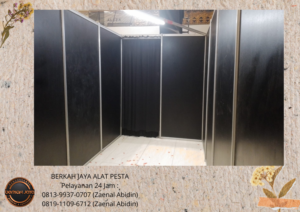 Rental PARTISI PEMBATAS RUANG WARNA HITAM DAN PUTIH Area Jakarta Selatan