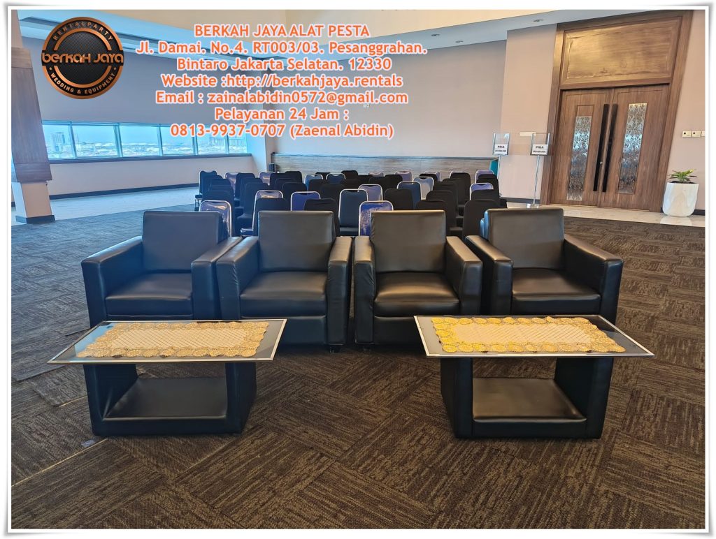 Sewa SOFA MODEL KOTAK WARNA HITAM Jakarta Selatan