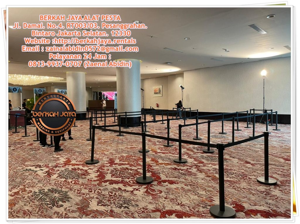 Sewa QLINE Atau QUEUE LINE HITAM Dan STAINLESS Jakarta Selatan