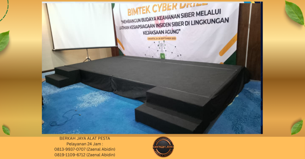 Rental PANGGUNG INDOOR COVER KARPET HITAM Jakarta Selatan